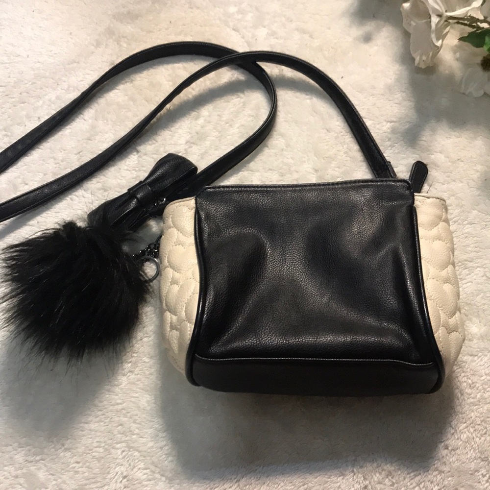 {Betsey Johnson} crossbody Purse - Picture 5 of 8